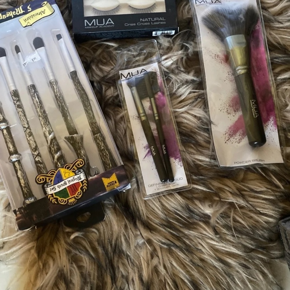 Make up brushes